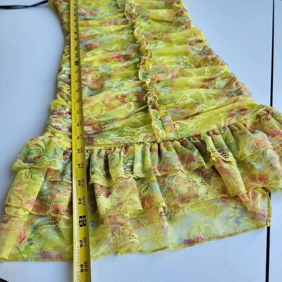 NWT Forever 21 Yellow Strapless Floral Mini Dress Stretch Sweetheart Women's S - Picture 15 of 15